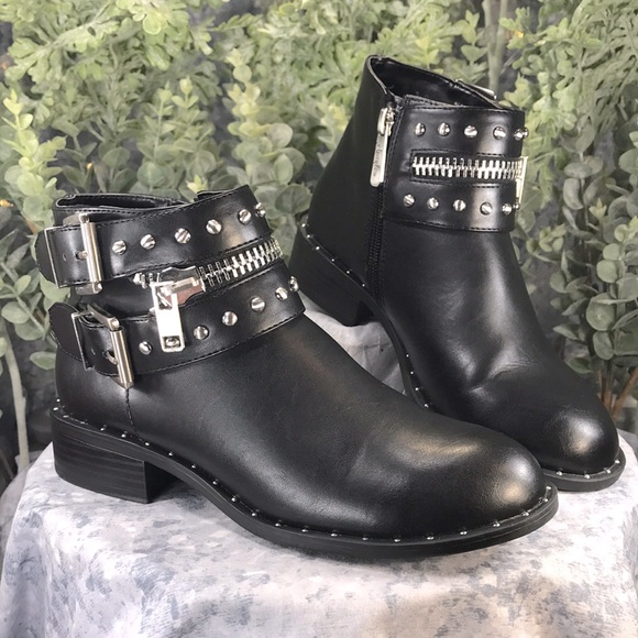 Charles by Charles David Thief Black Silver Studded Ankle Zip Booties WMS 6.5M - Picture 1 of 15